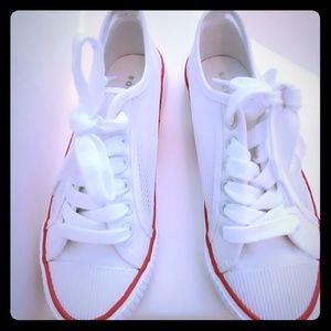 Rocket Dog white sneakers with red trim